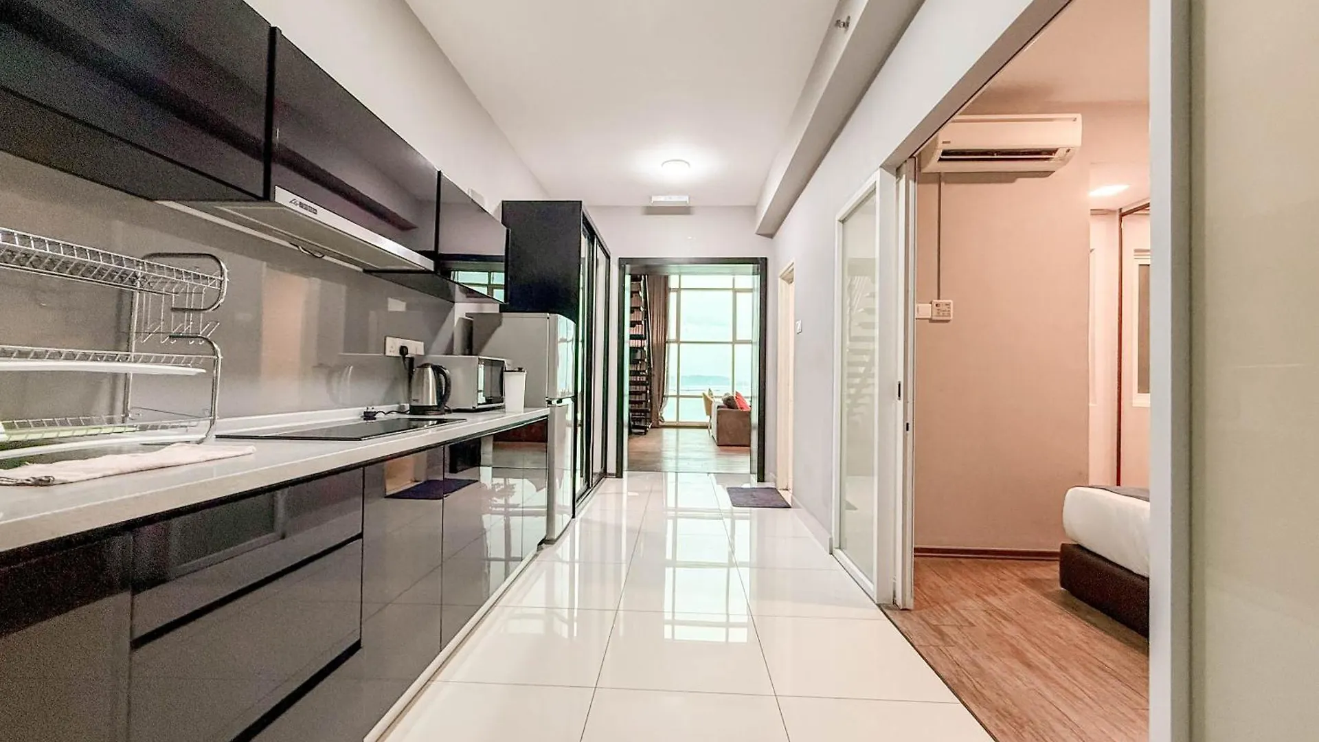 Happysty By Golden Hour Maritime Suite George Town Hotel apartamentowy