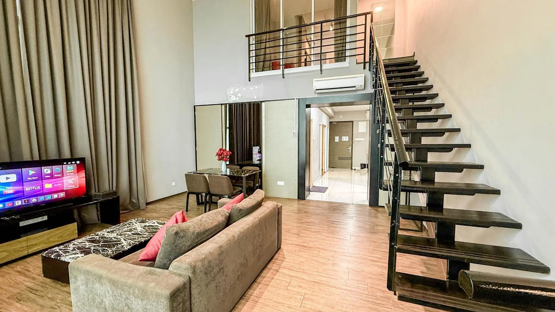 Happysty By Golden Hour Maritime Suite George Town