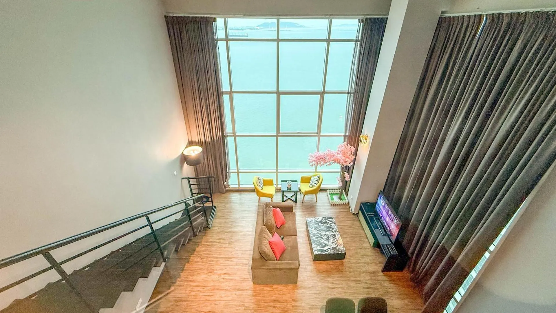 Happysty By Golden Hour Maritime Suite George Town