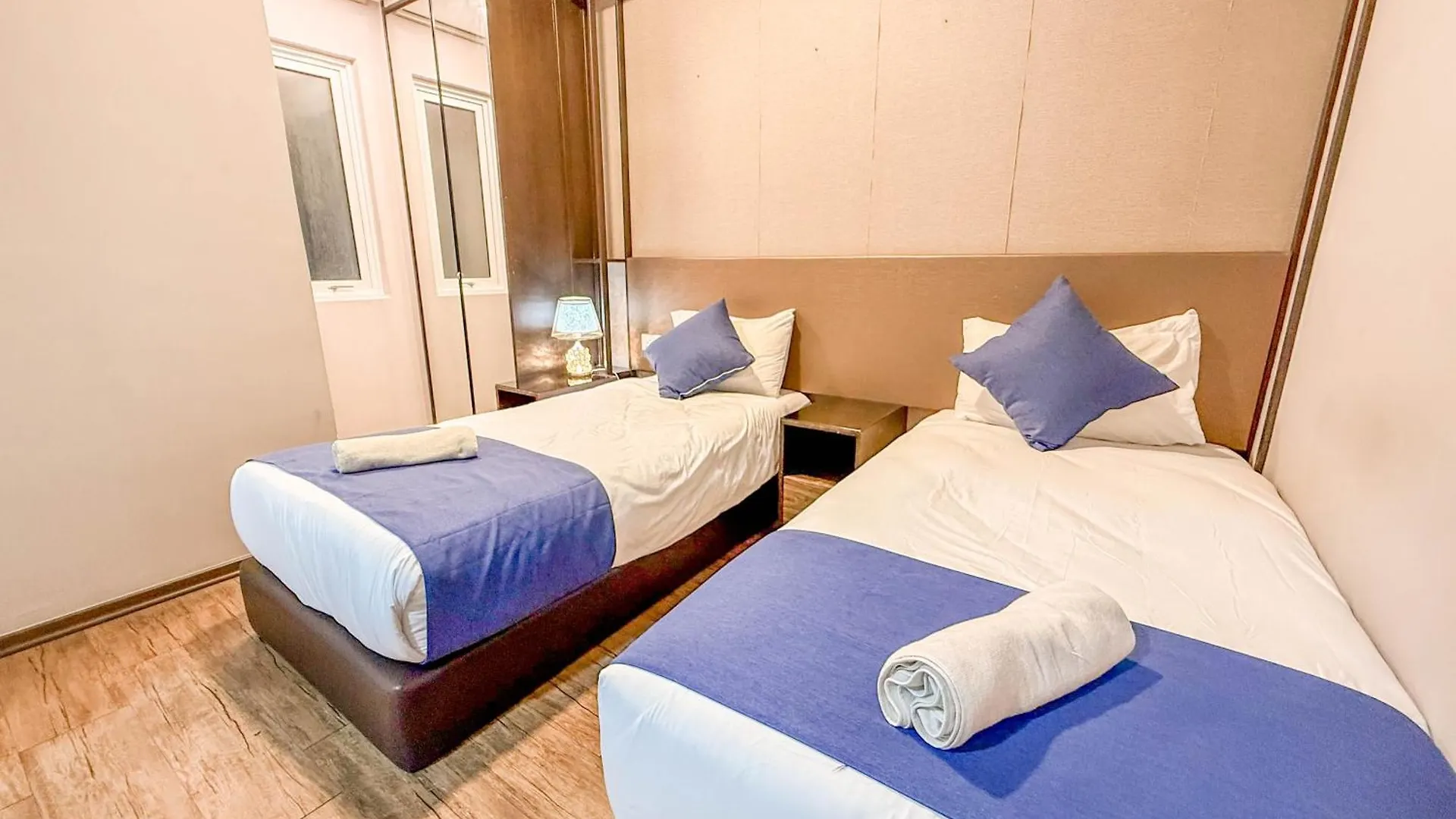 Happysty By Golden Hour Maritime Suite George Town